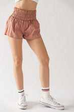 LAINEY ELASTIC QUILTED WAISTBAND ACTIVE SHORT PANTS - CLAY