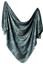 SWADDLE BLANKET