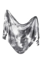 SWADDLE BLANKET