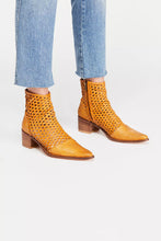 IN THE LOOP WOVEN BOOTS
