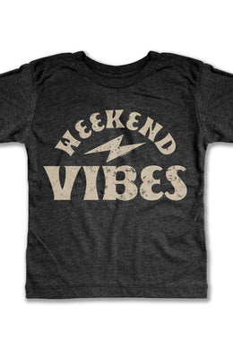 WEEKEND VIBES TEE