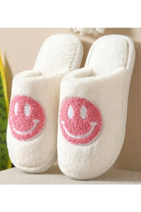 SMILEY FACE FLUFFY SLIPPERS