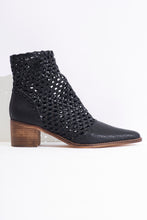 IN THE LOOP WOVEN BOOTS